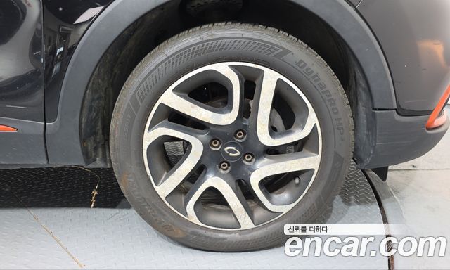 Renault Korea QM3 RE 2015 — фото 21