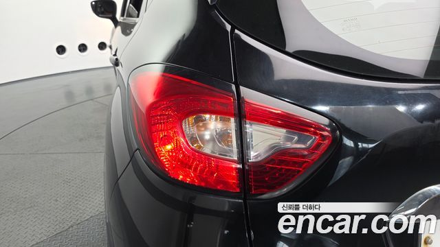 Renault Korea QM3 RE 2015 — фото 23