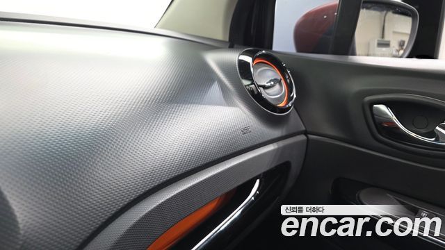 Renault Korea QM3 RE 2015 — фото 34