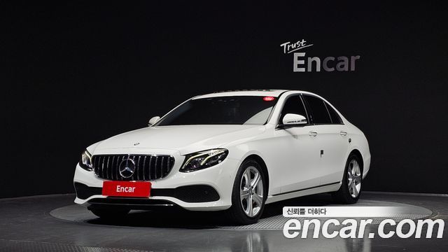 Mercedes-Benz E-Class (W213) E220d Avantgarde