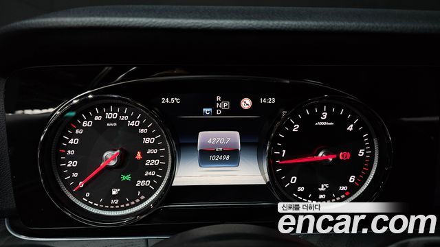 Mercedes-Benz E-Class (W213) E220d Avantgarde 2017 — фото 8