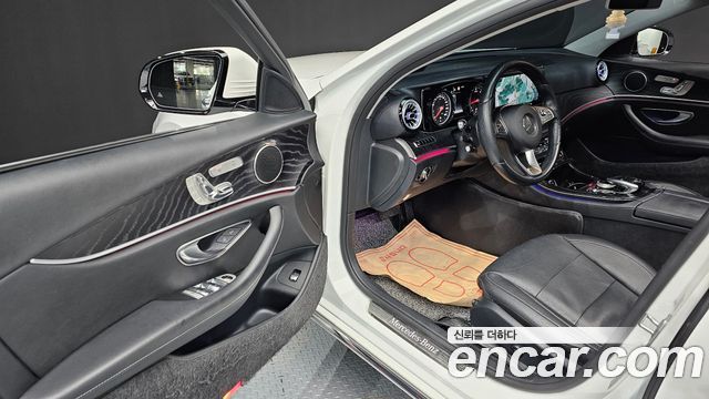 Mercedes-Benz E-Class (W213) E220d Avantgarde 2017 — фото 10
