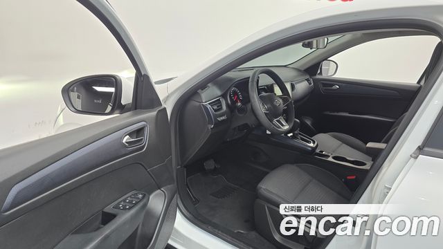 Renault Korea XM3 1.6 GTe SE 2022 — фото 10