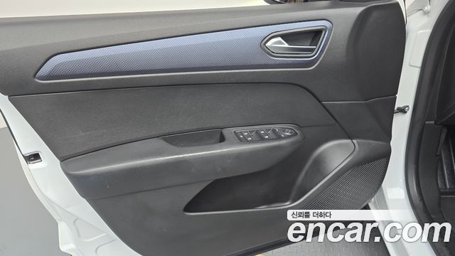 Renault Korea XM3 1.6 GTe SE 2022 — фото 24