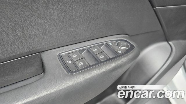 Renault Korea XM3 1.6 GTe SE 2022 — фото 29