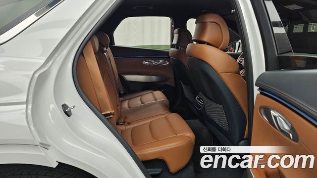 Genesis GV70 2.5T Gasoline 2WD 2025 — фото 12
