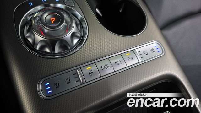 Genesis GV60 Standard 2022 — фото 34