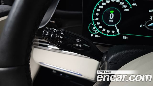Hyundai Grandeur Hybrid (IG) Le Blanc 2022 — фото 17