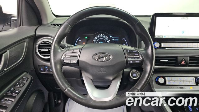 Hyundai Kona Electric Premium 2020 — фото 17