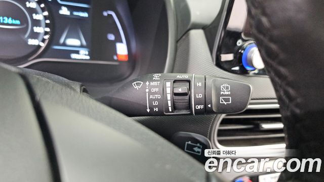 Hyundai Kona Electric Premium 2020 — фото 18