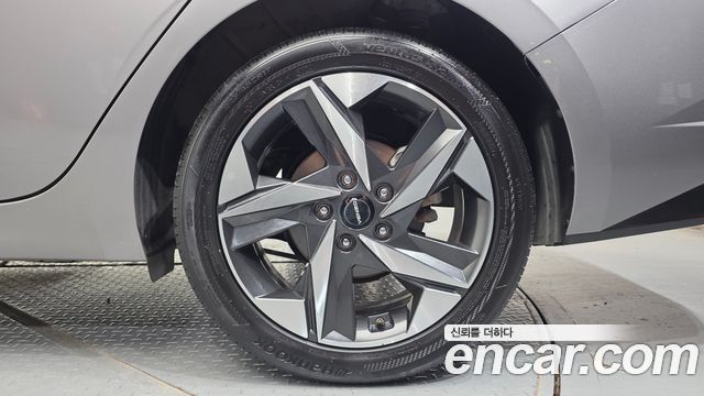 Hyundai Avante (CN7) 1.6 LPi Modern 2023 — фото 21