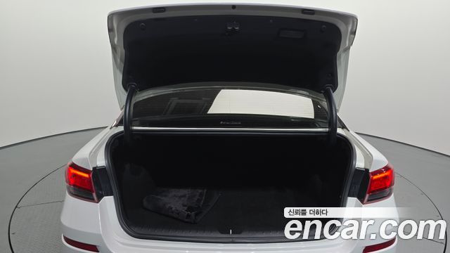 Kia K5 (II) 2.0 Intelligent 2019 — фото 19