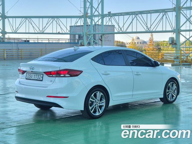 Hyundai Avante (AD) 1.6 GDI Value Plus 2018 — фото 4