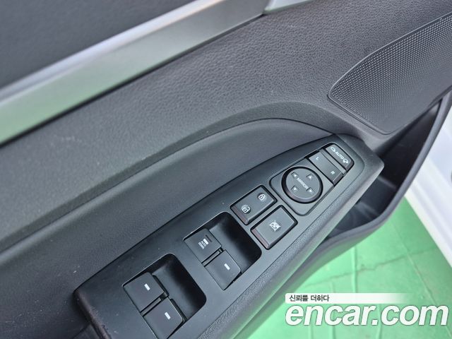 Hyundai Avante (AD) 1.6 GDI Value Plus 2018 — фото 20