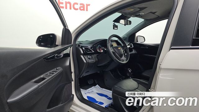 Chevrolet Spark Premier 2019 — фото 10