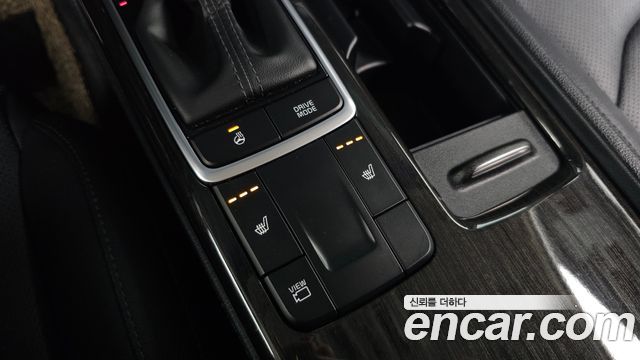 Kia K5 (II) 2.0 Prestige 2019 — фото 17
