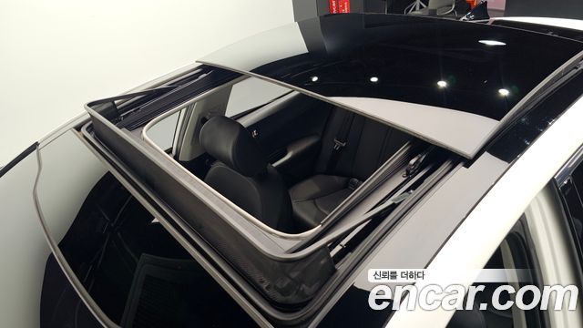 Kia K5 (II) 2.0 Prestige 2019 — фото 19