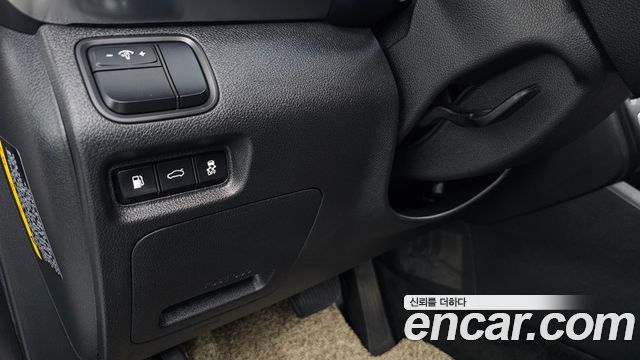 Kia K5 (II) 2.0 Prestige 2019 — фото 27