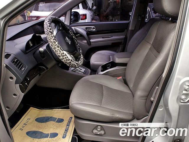 KG Mobility (SsangYong) Korando Turismo 4WD TX 9-seater 2016 — фото 5