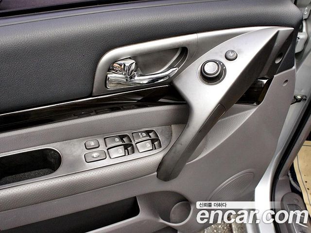 KG Mobility (SsangYong) Korando Turismo 4WD TX 9-seater 2016 — фото 17