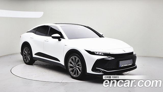 Toyota Crown Crossover 2.5 4WD Hybrid 2025 — фото 3