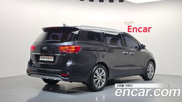 Kia Carnival Gasoline 9-Seater Noblesse Special 2019 — фото 2