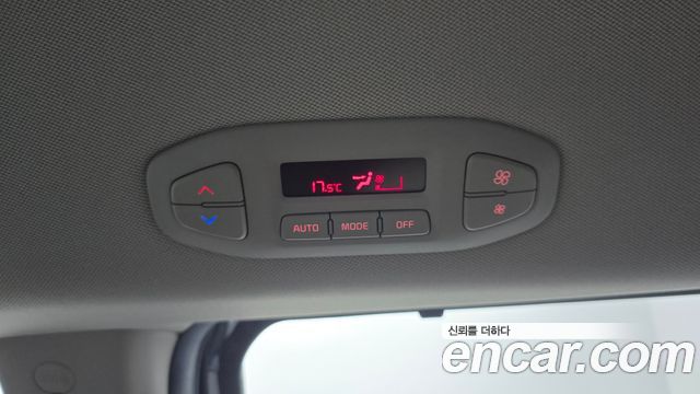 Kia Carnival Gasoline 9-Seater Noblesse Special 2019 — фото 15