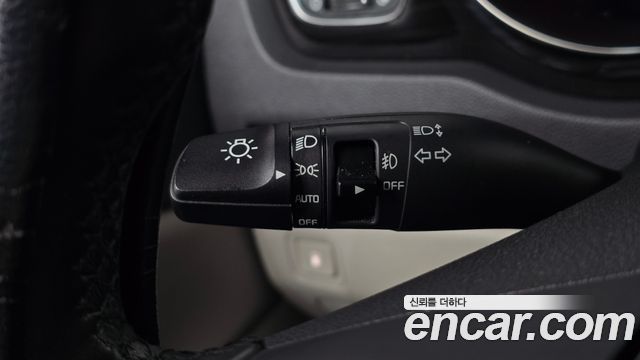 Kia Carnival Gasoline 9-Seater Noblesse Special 2019 — фото 30