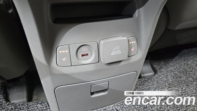 Kia Carnival Gasoline 9-Seater Noblesse Special 2019 — фото 31