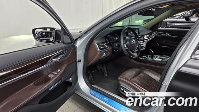 BMW 7 Series (G11) 740Ld xDrive 2016 — фото 10