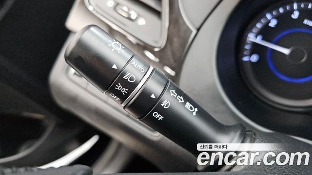 Hyundai Grandeur (HG) HG240 Luxury 2011 — фото 19