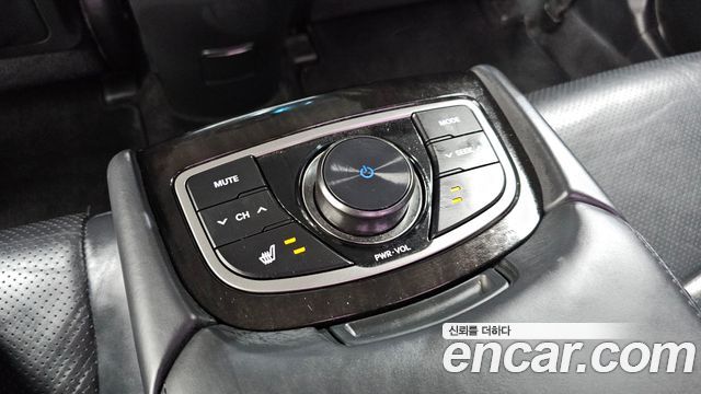 Hyundai Grandeur (HG) HG240 Luxury 2011 — фото 20
