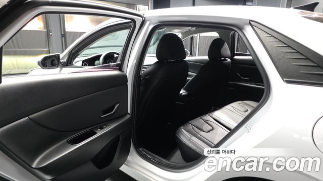 Hyundai Avante (CN7) 1.6 Inspiration 2021 — фото 32