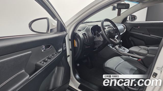 Kia Sportage R Diesel 2WD TLX High-Deluxe 2012 — фото 10