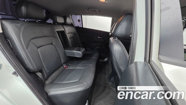 Kia Sportage R Diesel 2WD TLX High-Deluxe 2012 — фото 19