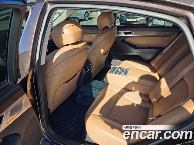 Genesis G80 2.2D AWD Premium Luxury 2019 — фото 7