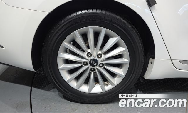 Kia K7 2.4 GDI Prestige 2016 — фото 5