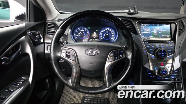 Hyundai Grandeur (HG) HG300 Royal 2011 — фото 13