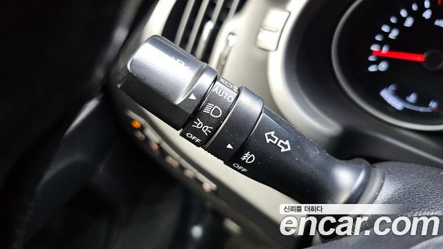 Kia Sportage R Diesel 2WD Prestige 2015 — фото 32