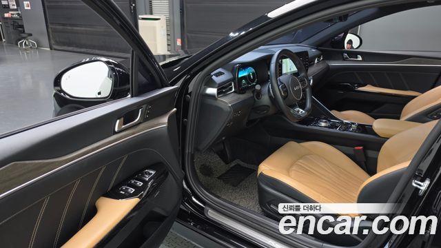 Kia K5 (III) 1.6 Turbo Signature 2022 — фото 10
