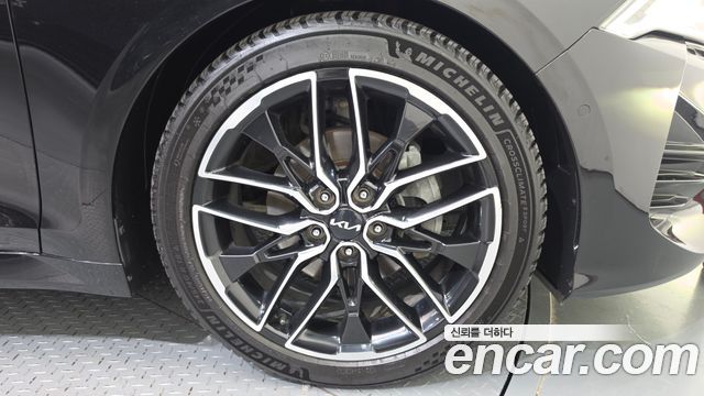 Kia K5 (III) 1.6 Turbo Signature 2022 — фото 21