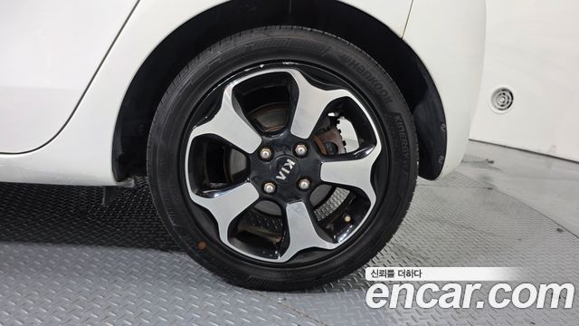 Kia Ray Turbo Prestige 2014 — фото 21