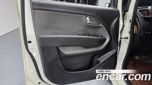 Kia Ray Turbo Prestige 2014 — фото 24