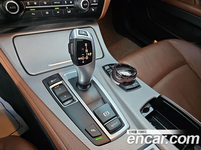 BMW 5 Series (F10) 520d 2013 — фото 9
