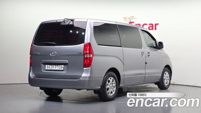 Hyundai Grand Starex 3-Seater VAN CVX Luxury 2014 — фото 2