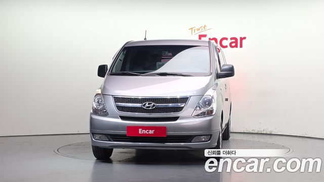 Hyundai Grand Starex 3-Seater VAN CVX Luxury 2014 — фото 3