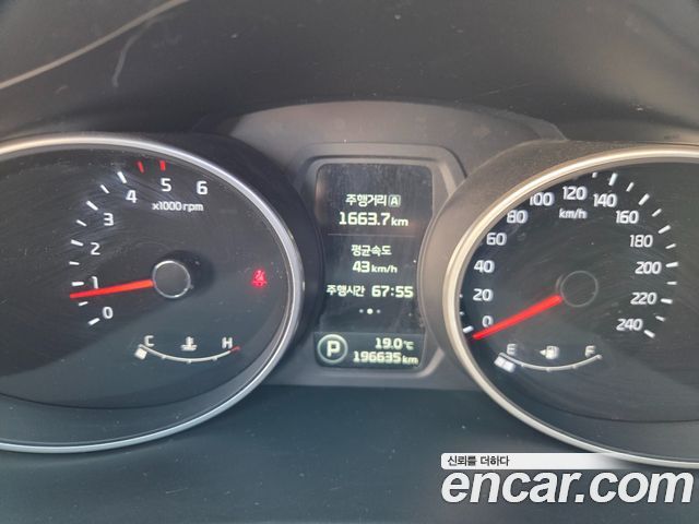 Kia Sportage R Diesel 2WD Prestige 2014 — фото 10