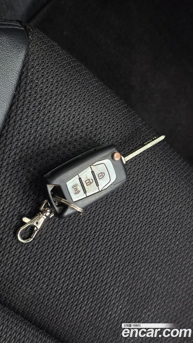 KG Mobility (SsangYong) Korando Sport CX5 2WD PASSION 2014 — фото 17