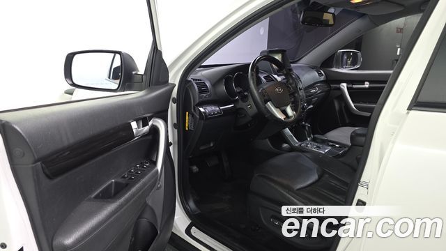 Kia Sorento R Diesel 2.0 2WD TLX Premium 2012 — фото 10