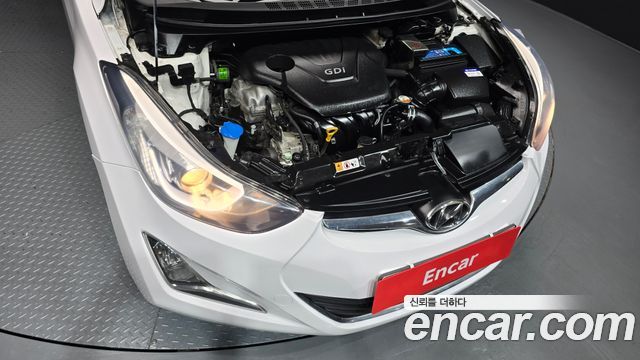 Hyundai Avante 1.6 GDi Modern Standard 2015 — фото 6